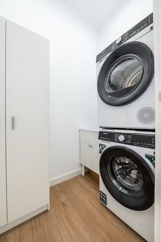 Calle Gran Vía, Madrid, Community of Madrid 28013 - Photo 4