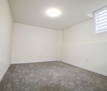 For Lease - 40 Valleybrook Road Unit# LOWER, Barrie, Ontario - Photo 1