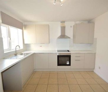 Crescent Close, Cowbridge, CF71 - Photo 3