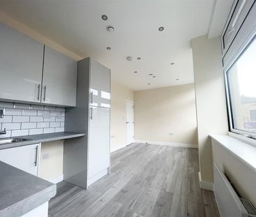 1 bed apartment to rent in Manchester Road, Burnley, BB11 - Photo 5