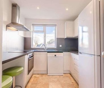 St Barnabas Road, Woodford Green, Woodford, IG8 - Photo 4