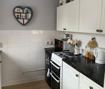 1 bedroom end of terrace house to rent - Photo 5