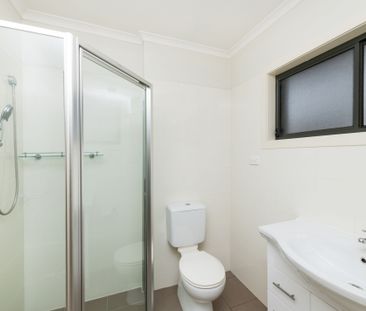 3 / 4 Ross Road, Queanbeyan - Photo 2