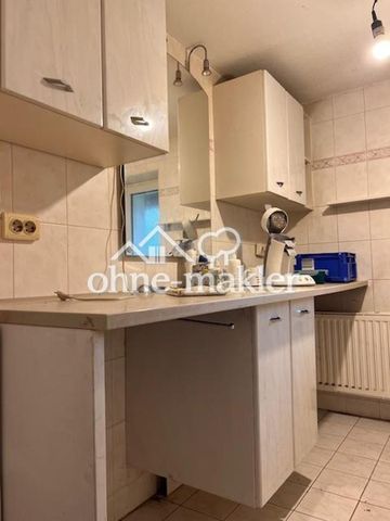 Grosses EFH, 4 Zi., 120 qm, 795 qm Grund, 1.250 € NKM - Foto 2