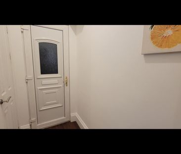 1 Bed Flat, Crow Road, G13 - Photo 4
