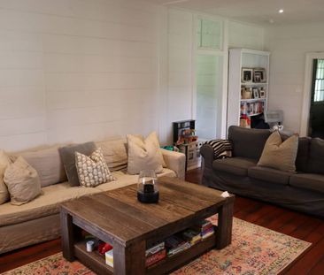 Country Living in Foxground - Photo 2