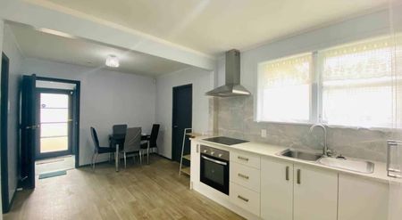 Lets Go Otara! - Photo 3