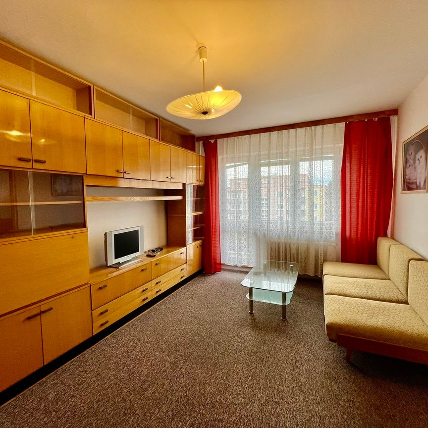 Pronájem bytu 4+1 63 m², Luh, Vsetín - Fotografie 1