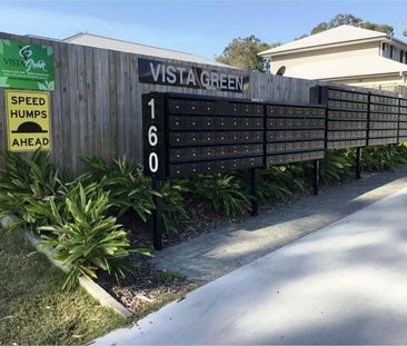 3 BED 2 BATH 2 CAR TOWNHOUSE, ULTRA HIGH SPEED INTERNET - Photo 6