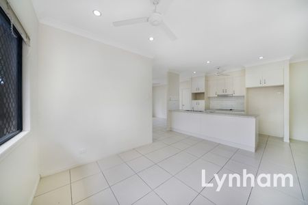 35 Stella Street KELSO QLD 4815 - Photo 2