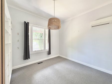 Charming Home in a Prime Newtown Location - Photo 4