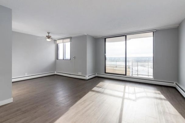 - 2 Bedroom at Glenmore Gardens Towers - Photo 1