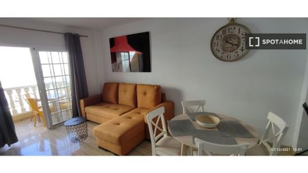 2 room luxury Apartment for rent in Arona, Canary Islands - Photo 3