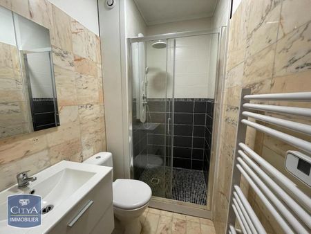 Location Appartement 1 pièce 26m² CAMBRAI 59400 - Photo 4