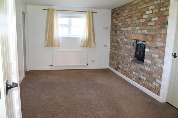1 bedroom cottage to rent - Photo 1