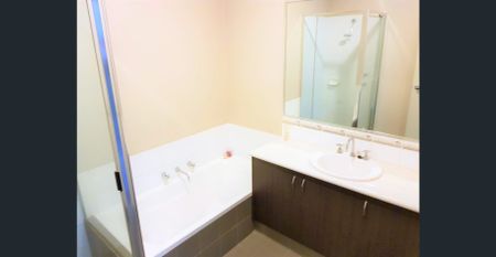 GREAT HOME IN CENTRAL LOCATION - Photo 5