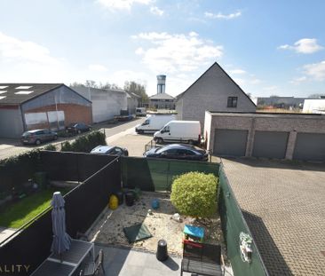 Modern 3 slpk.-appartement met groot terras, autostplts en lift - Photo 3