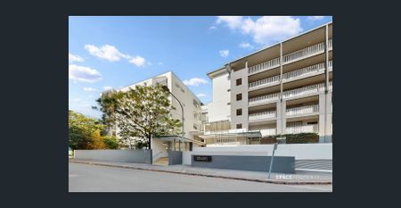 Urban Oasis in Spring Hill Awaits You - Photo 3