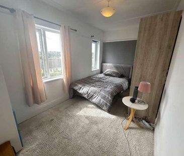 Trevithick Road, Falmouth, TR11 - Photo 5