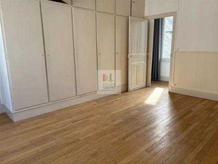 Location appartement 3 pièces - 117.2m² à Bourges (18000) - Photo 5