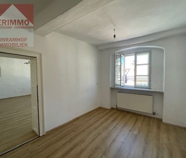 Schöne Altbauwohnung mitten in Enns - Photo 2