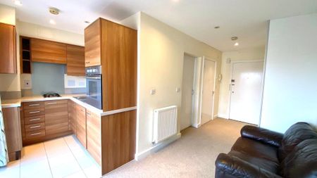 1 bedroom in Tean House, Reading - Photo 5