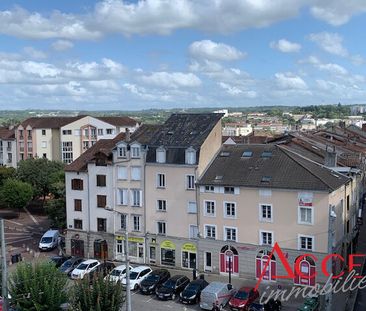 Location Appartement 4 pièces 110m² - Photo 4