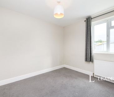 1 bedroom apartment to rent Garlands Road, Redhill, Surrey, RH1 - Photo 2