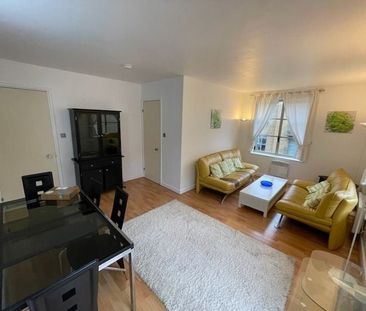 1 Bed Flat, The Circle, SE1 - Photo 6
