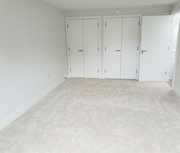 4 Bed Semi-Detached House, Bristol, BS10 - Photo 3