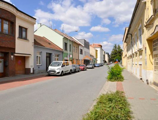 Pronájem bytu 2+1 s prostornou lodžií, 54 m - Photo 1