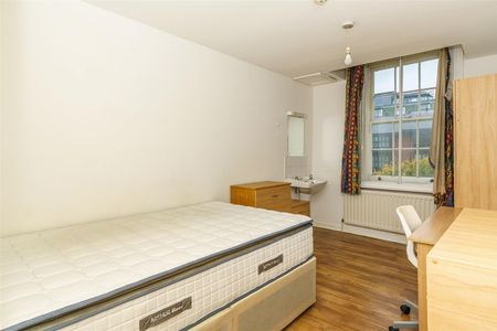 6 bed apartment to rent in Clayton Street West, Newcastle Upon Tyne, NE1 - Photo 2