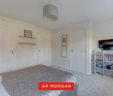 4 bedroom detached house to rent - Photo 4