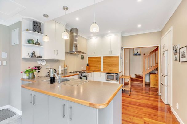 Hokowhitu - 4 bedrooms - Photo 1