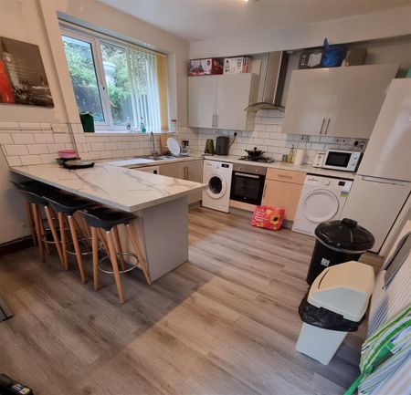 Room For Rent Wood Road, Pontypridd - Photo 5