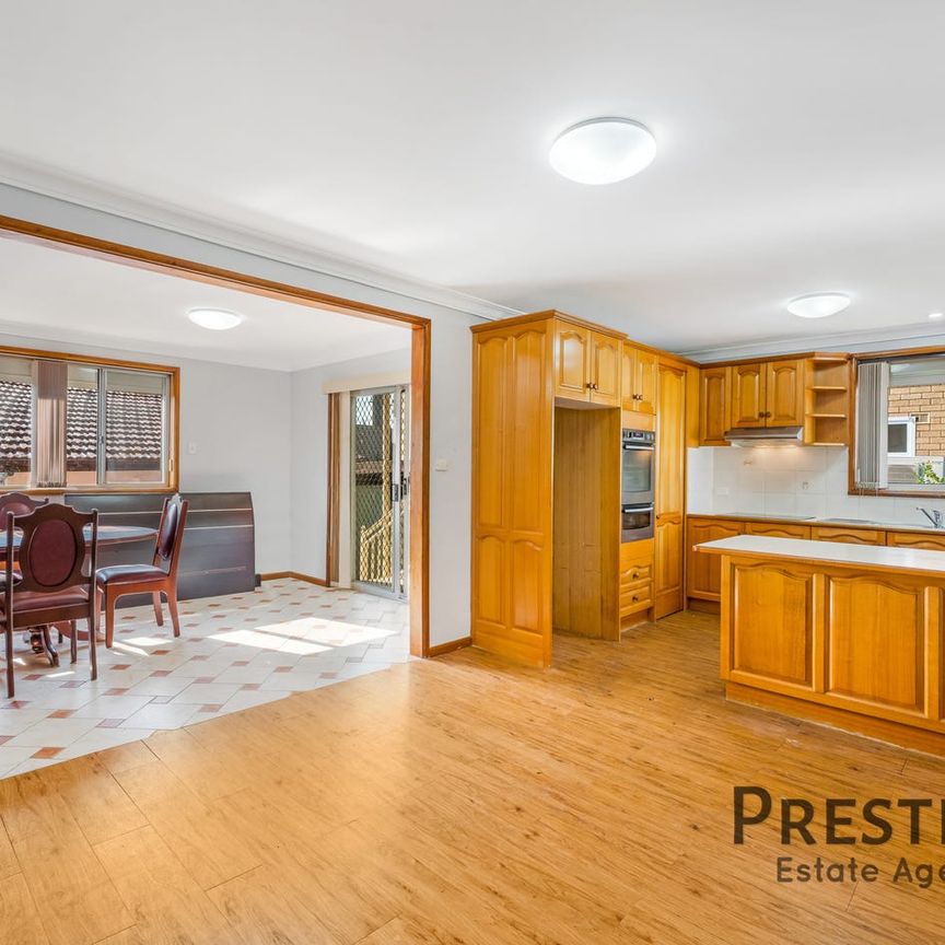 Spacious Family Residence including water! - Photo 1