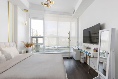 For Lease - 151 Avenue Road Unit# 805, Toronto, Ontario - Photo 2