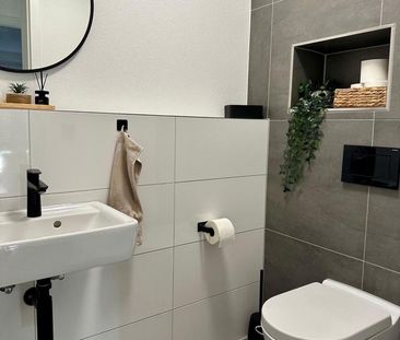 Moderne 3,5-Zimmer-Neubauwohnung in Esslingen-Sulzgries - Photo 1