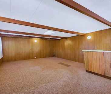 Spacious Family Living in Prime Salisbury East Location! - Photo 3