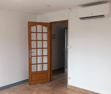 Location Appartement 2 pièces 46m² VILLENEUVE SUR YONNE 89500 - Photo 6