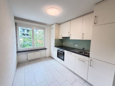 Gemütliche 3.5 -Zimmer-Wohnung mit Balkon in Reinach BL - Foto 3