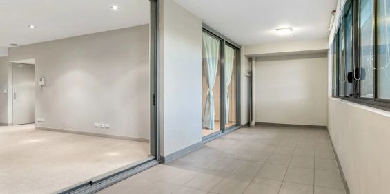 Contemporary One-Bedroom Living in a Prime Lindfield Location - Photo 3