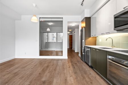 For Lease - 109 Vaughan Road Unit# 207, Toronto, Ontario - Photo 3