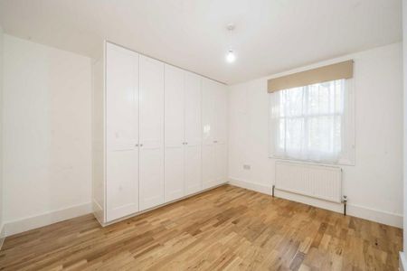 3 bedroom end of terrace house to rent - Photo 3