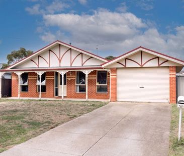 Three Bedroom Home with Central Heating and Cooling - Photo 1