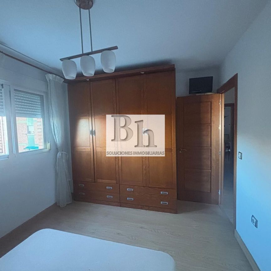 Piso de alquiler en Avenida Nehemias, Santa Cristina - San Rafael - Photo 1