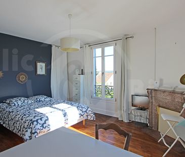 Appartement - 4 pièces - 86,53 m² - Versailles - Photo 2