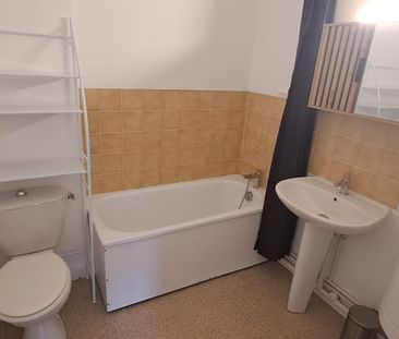 Location Appartement T1 meublé - Proche Campus - Photo 5
