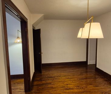 For Lease - 42 Cranbrooke Avenue Unit# Main, Toronto, Ontario - Photo 6