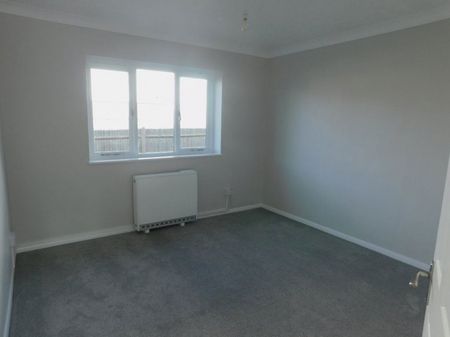 Highgate Court, Hawkhurst, Kent - £950pcm - Photo 5